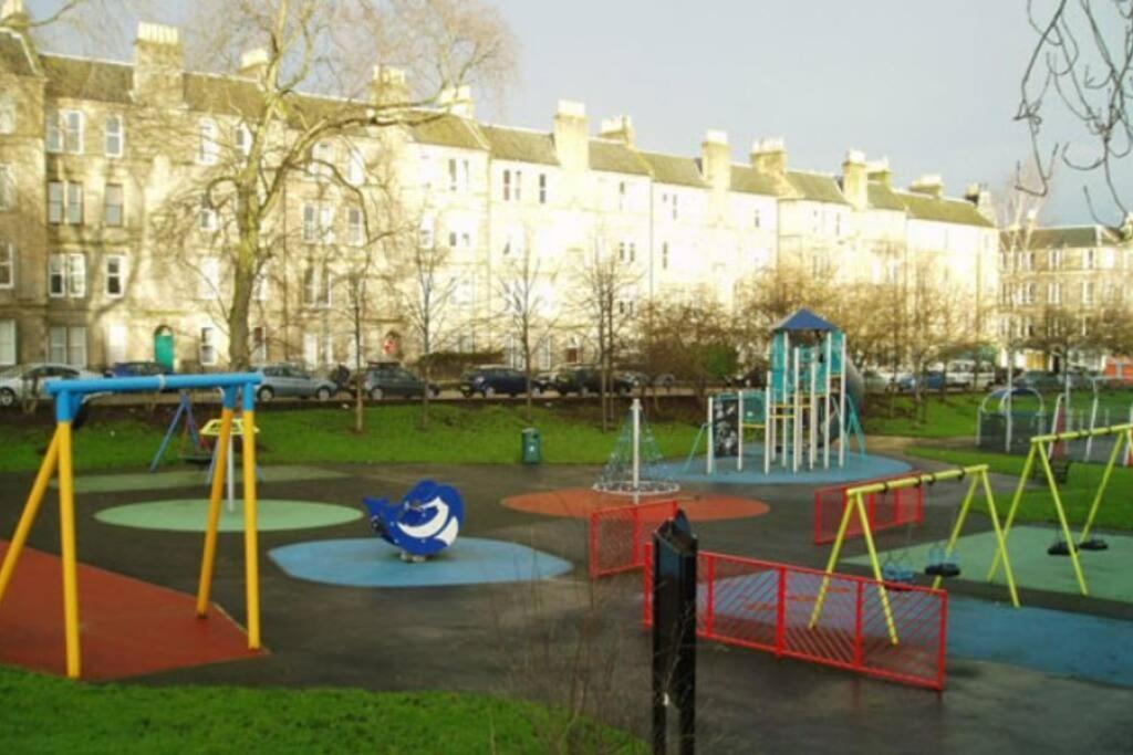לונדון Victorian Beauty With Private Toilet And Shower Near Tube Station מראה חיצוני תמונה
