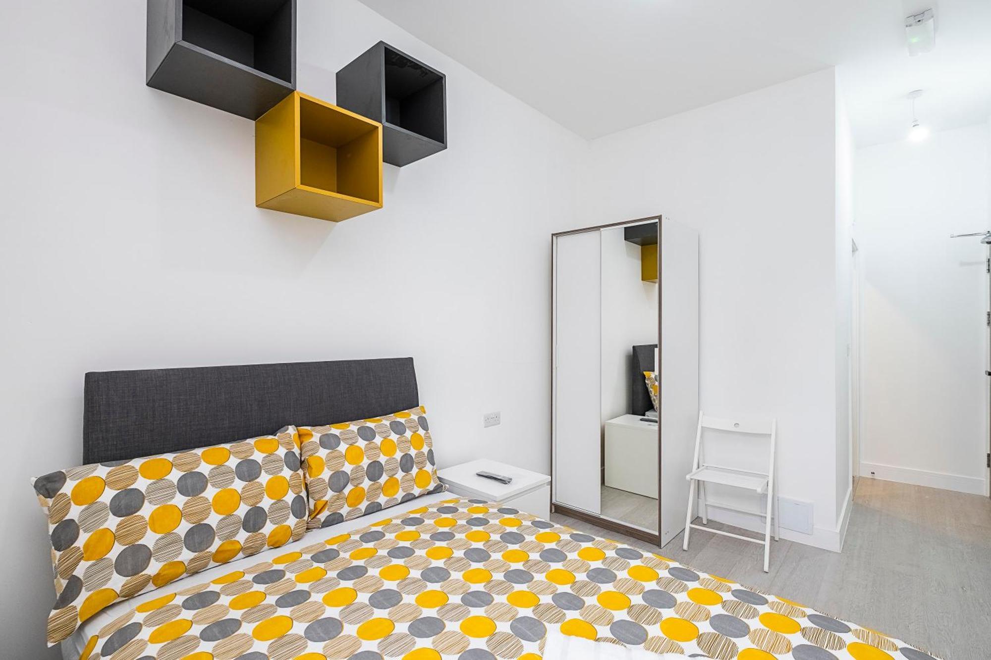 לונדון Victorian Beauty With Private Toilet And Shower Near Tube Station מראה חיצוני תמונה